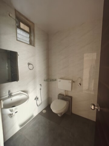 Bathroom in 5 BHK Apartment at Palm Paradise, Sanpada – for Rent