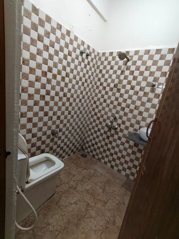 Bathroom in 2 BHK Apartment at Indiranagar – for Rent
