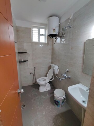 Bathroom in 2 BHK Apartment at Cambridge Layout – for Rent