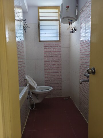 Bathroom in 3 BHK Apartment at Halasuru – for Rent