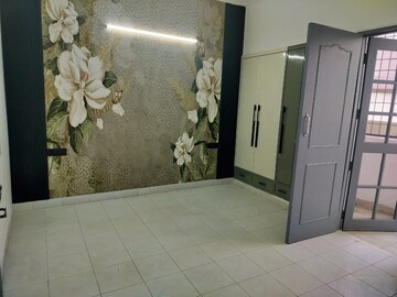 Bathroom in 3 BHK Builder Floor at Kohli One Malibu Town, Sector 47 – for Rent