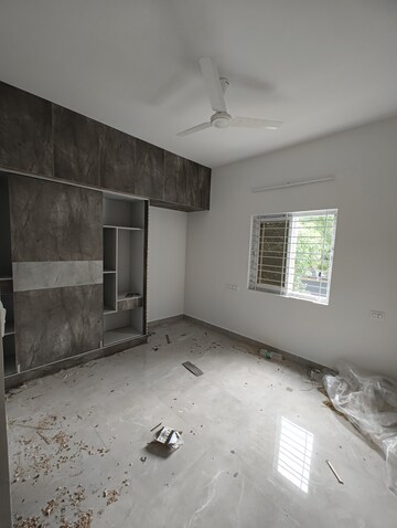 Room in 2 BHK Builder Floor at Sai Enclave Indiranagar, Indiranagar – for Rent