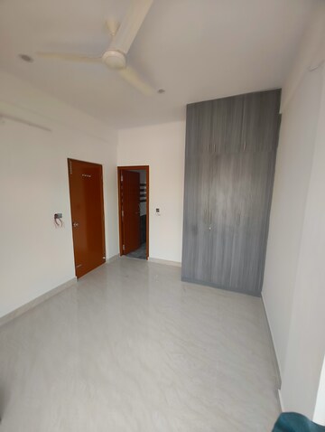 Room in 1 BHK Builder Floor at PSS Plaza, New Thippasandra – for Rent