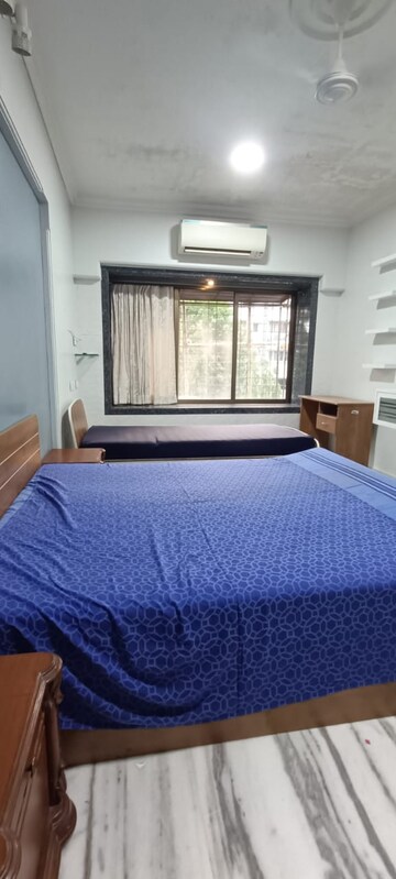 Bedroom in 2 BHK Apartment at Golden Square, Santacruz East – for Rent