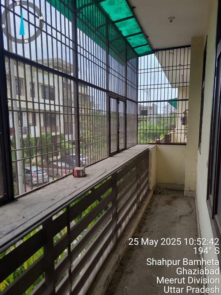 Balcony, aditya-gracious-floors 3 Bedroom 88 Sq.Mt. Apartment In Dasna Ghaziabad 8753475