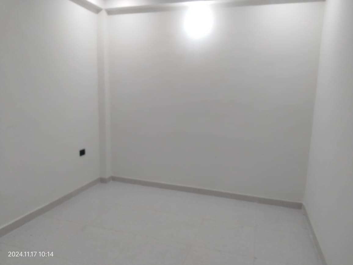 2 BHK Builder Floor For Sale in RWA Apartments Sector 26