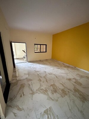 Bedroom in 4 BHK Independent House at Kolar Road – for Sale