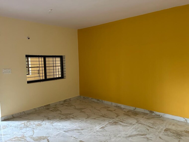 Room, kolar road 4 Bedroom 1000 Sq.Ft. Independent House In Kolar Road Bhopal 8753514