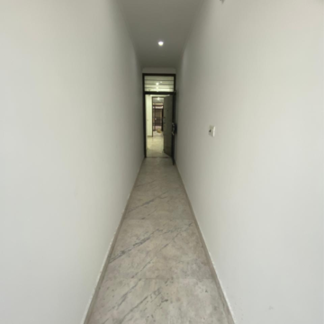 Room in 1 BHK Builder Floor at Malviya Nagar – for Rent