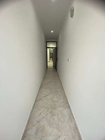Room in 1 BHK Builder Floor at Malviya Nagar – for Rent