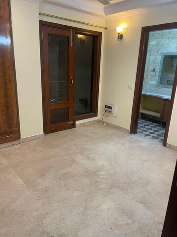 Room in 2 BHK Builder Floor at Malviya Nagar – for Rent