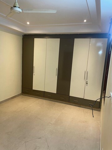 Room in 2 BHK Builder Floor at Malviya Nagar – for Rent