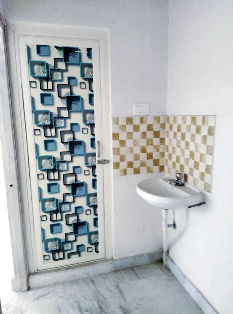 Bathroom, garia 2 Bedroom 800 Sq.Ft. Apartment In Garia Kolkata 8753713