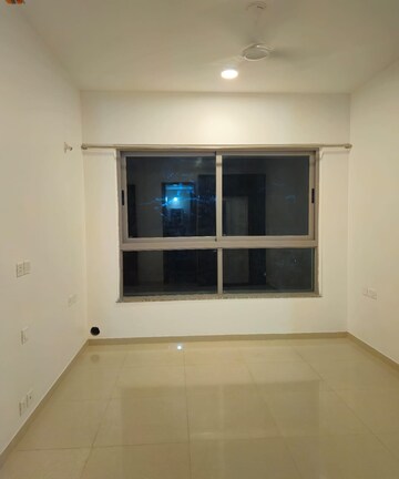 Furnished Amenities in 1 BHK Apartment at Kalpataru Immensa, Kolshet Road – for Rent