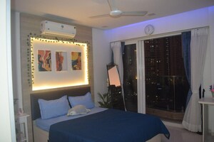 Bedroom in 3 BHK Apartment at Soham Crystal Spires, Ghodbunder Road – for Sale
