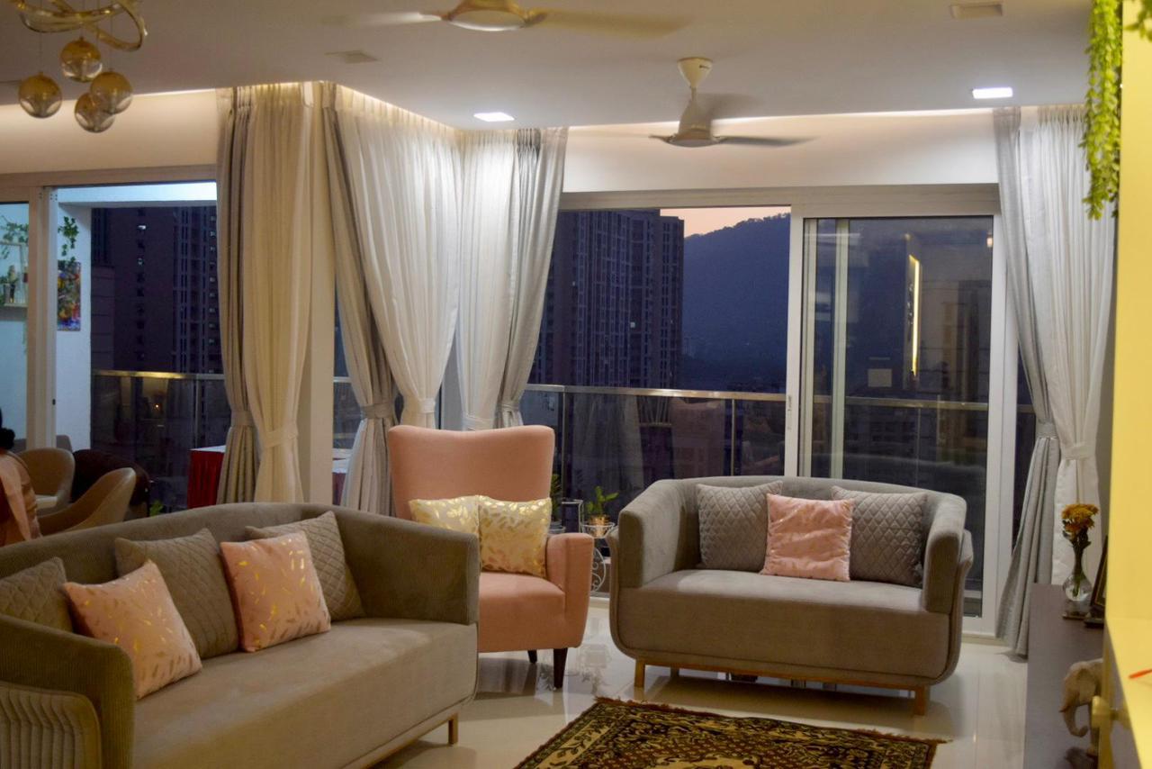 3 BHK + Pooja Room 1349 Sq.Ft. Apartment in Soham Crystal Spires