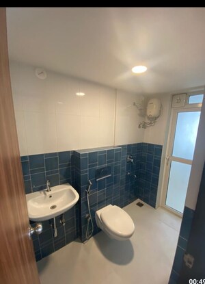 Master Bedroom in 2 BHK Apartment at Lodha Amara, Kolshet Road – for Sale