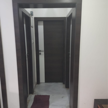 Room in 2 BHK Apartment at Kukreja Complex, Usha Nagar – for Rent