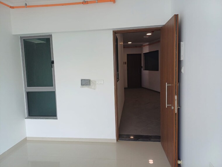 Room, kalpataru-immensa 1 Bedroom 450 Sq.Ft. Apartment In Kolshet Road Thane 8753729