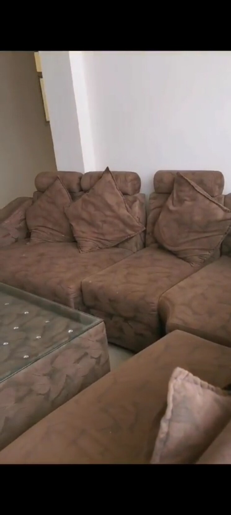 Living Room, gomti nagar 3.5 Bedroom 1950 Sq.Ft. Apartment In Gomti Nagar Lucknow 8753736