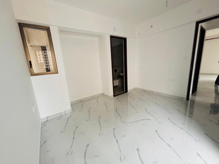 Room, raymond-ten-x-era 2 Bedroom 670 Sq.Ft. Apartment In Pokhran Road No One Thane 8753741