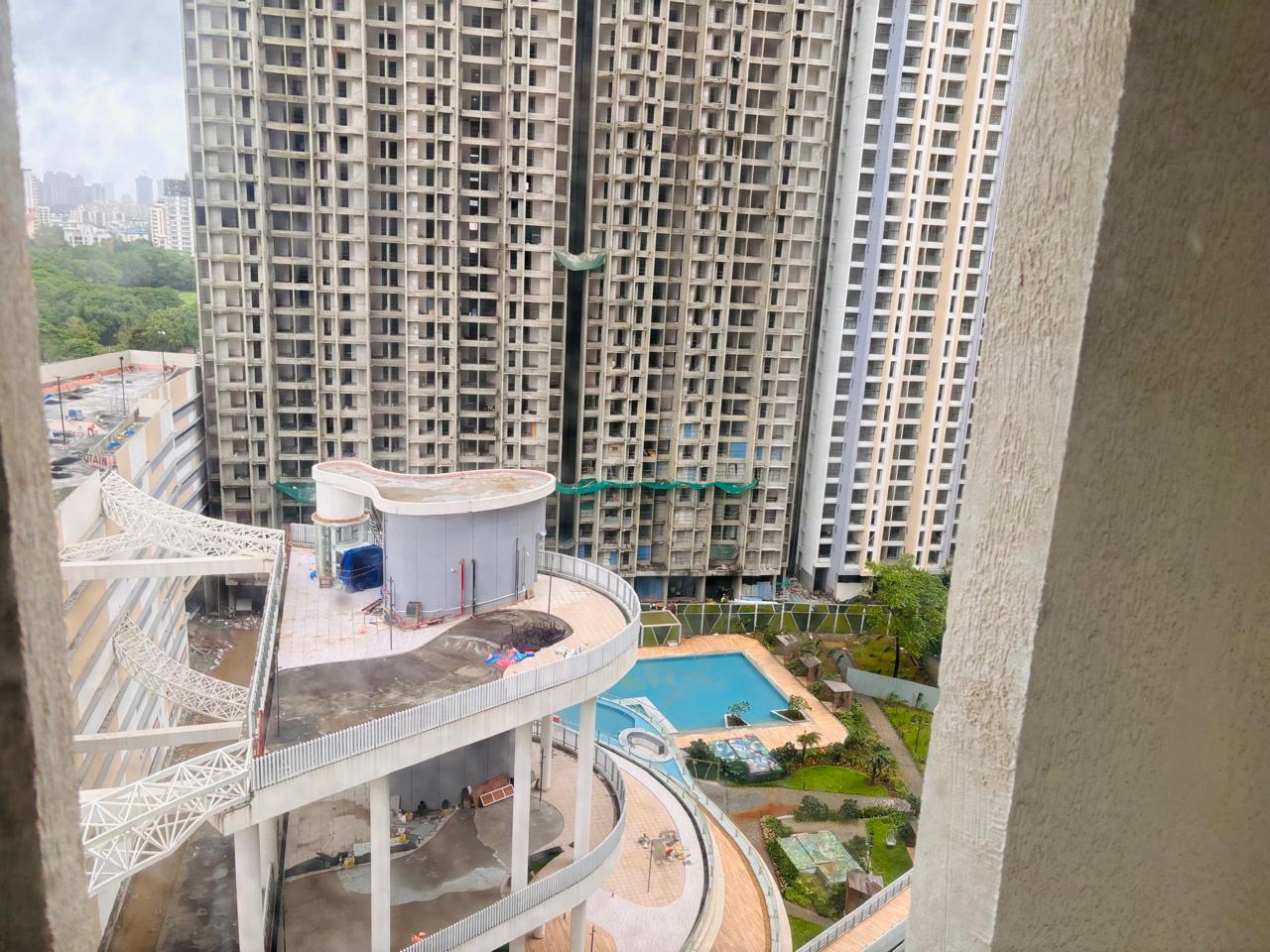 2 BHK Apartment For Sale in Raymond Ten X Era
