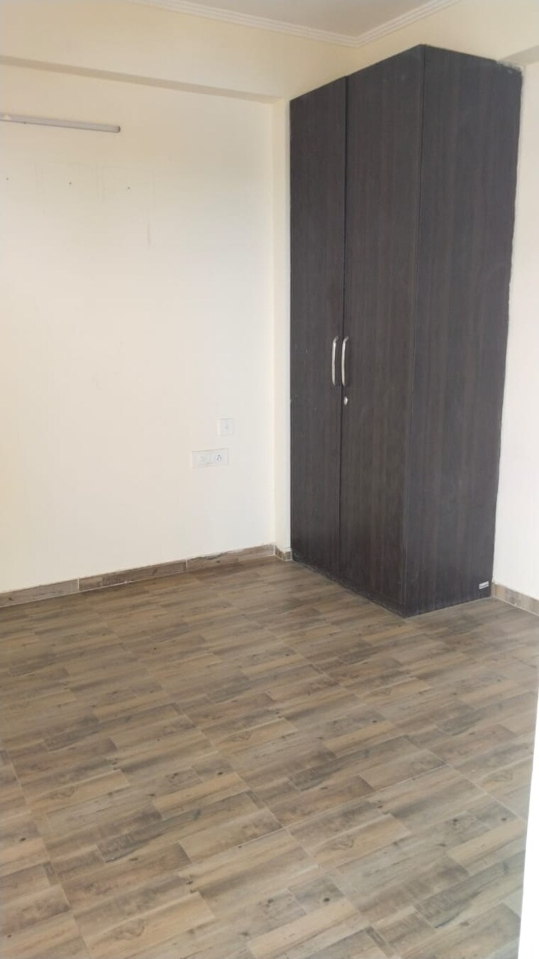 Room, sector 1 greater noida 3 Bedroom 1450 Sq.Ft. Builder Floor In Sector 1 Greater Noida Greater Noida 8753743