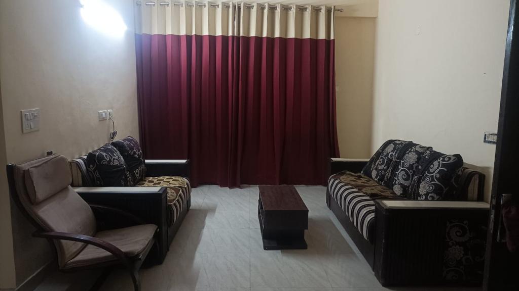 3 BHK + Pooja Room,Extra Room Builder Floor For Sale in Krishna Elite Home 