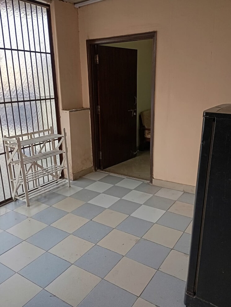 Balcony, sarita-vihar-pocket-c-rwa 1 RK 400 Sq.Ft. Apartment In Sarita Vihar Delhi 8753764