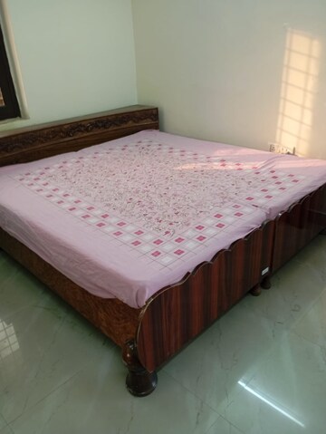 Bedroom in 1 RK Apartment at Sarita Vihar Pocket-C RWA, Sarita Vihar – for Rent