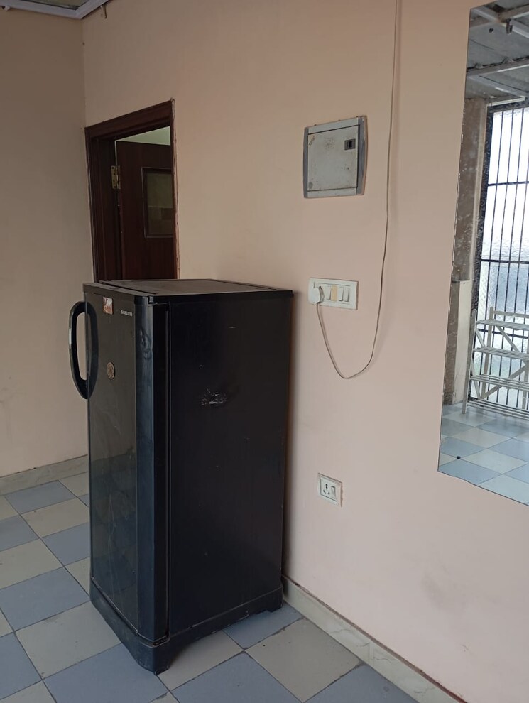 undefined, sarita-vihar-pocket-c-rwa 1 RK 400 Sq.Ft. Apartment In Sarita Vihar Delhi 8753764