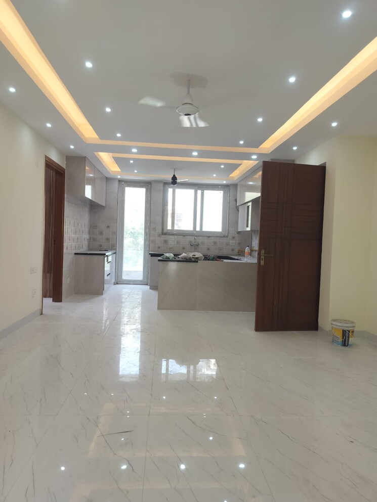 undefined, sector 30 3 Bedroom 1800 Sq.Ft. Builder Floor In Sector 30 Gurgaon 8753774