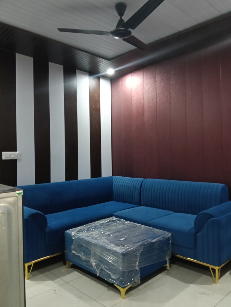 Living Room, sector 30 2 Bedroom 1000 Sq.Ft. Builder Floor In Sector 30 Gurgaon 8753775
