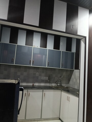 Kitchen in 2 BHK Builder Floor at Sector 30 – for Rent