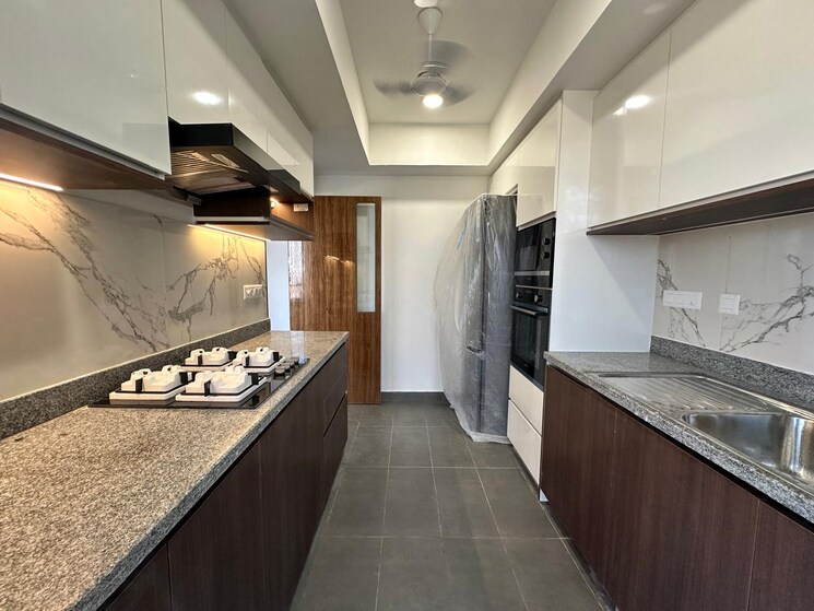 Kitchen, unitech-woodstock-floors 4 Bedroom 4002 Sq.Ft. Builder Floor In Sector 50 Gurgaon 8753780