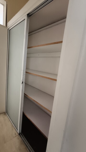Furnished Amenities in 3 BHK Apartment at Marvel Claro, Salisbury Park – for Rent