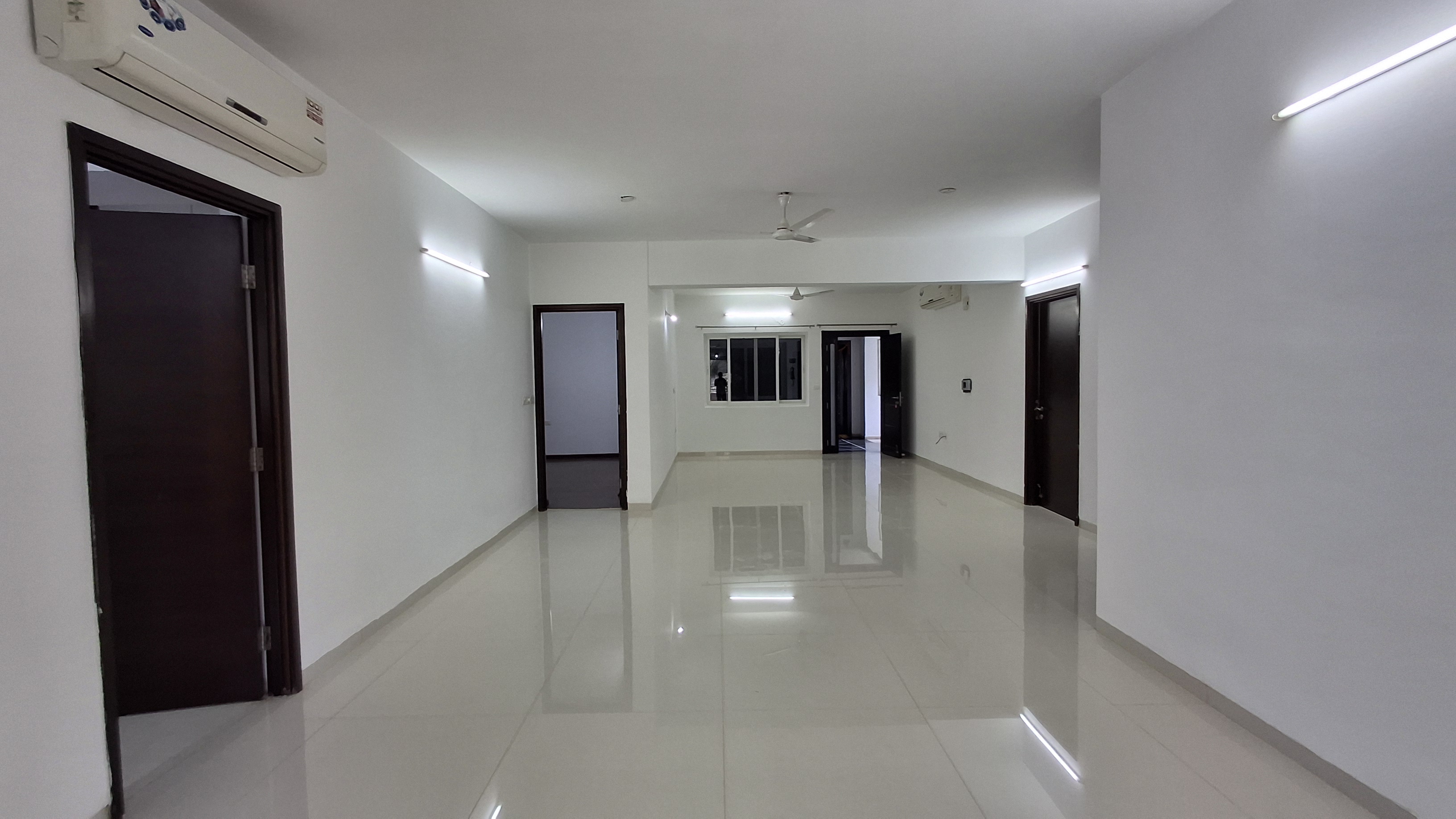 3 BHK + Pooja Room,Study Room 2440 Sq.Ft. Apartment in Jayabheri Orange County