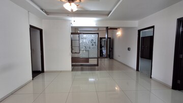Room in 3 BHK Apartment at Jayabheri Orange County, Gachibowli – for Rent
