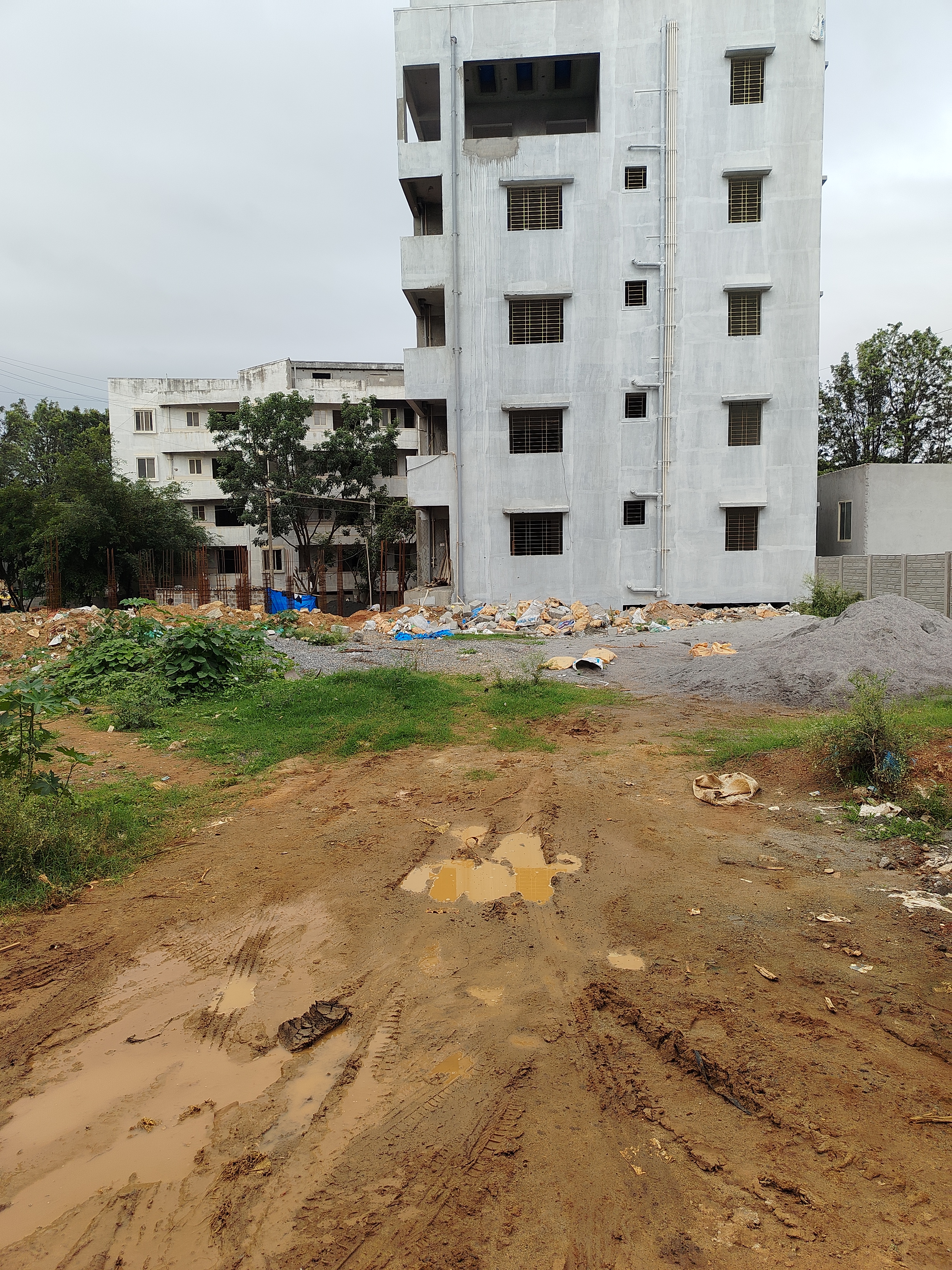 Plot For Sale in Aecs Layout Hosur Road 