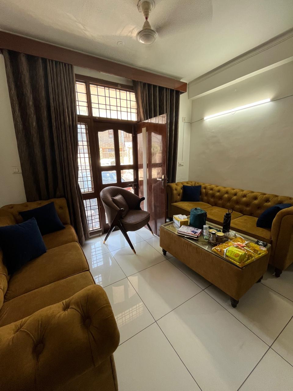 3 BHK + Pooja Room,Extra Room Builder Floor For Sale in Krishna Elite Home 