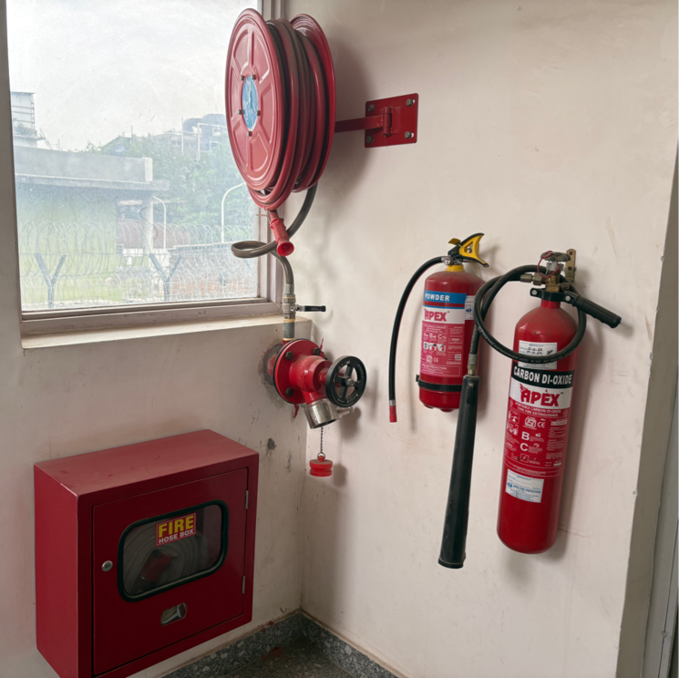 undefined, espire-hamilton-heights Commercial Industrial Plot 18000 Sq.Ft. In Ashoka Enclave Faridabad 8753951