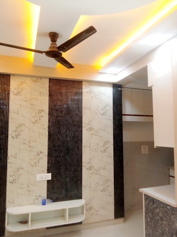 Kitchen, mahavir enclave 2 Bedroom 65 Sq.Yd. Builder Floor In Mahavir Enclave Delhi 8753949