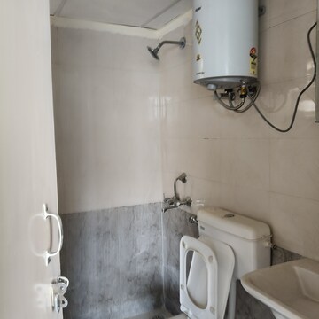 Bathroom in 3 BHK Apartment at ROF Aalayas Phase 2, Sector 102 – for Rent