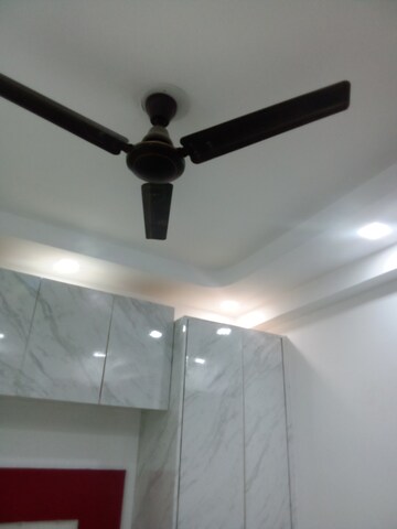 Furnished Amenities in 2 BHK Builder Floor at Mahavir Enclave – for Sale