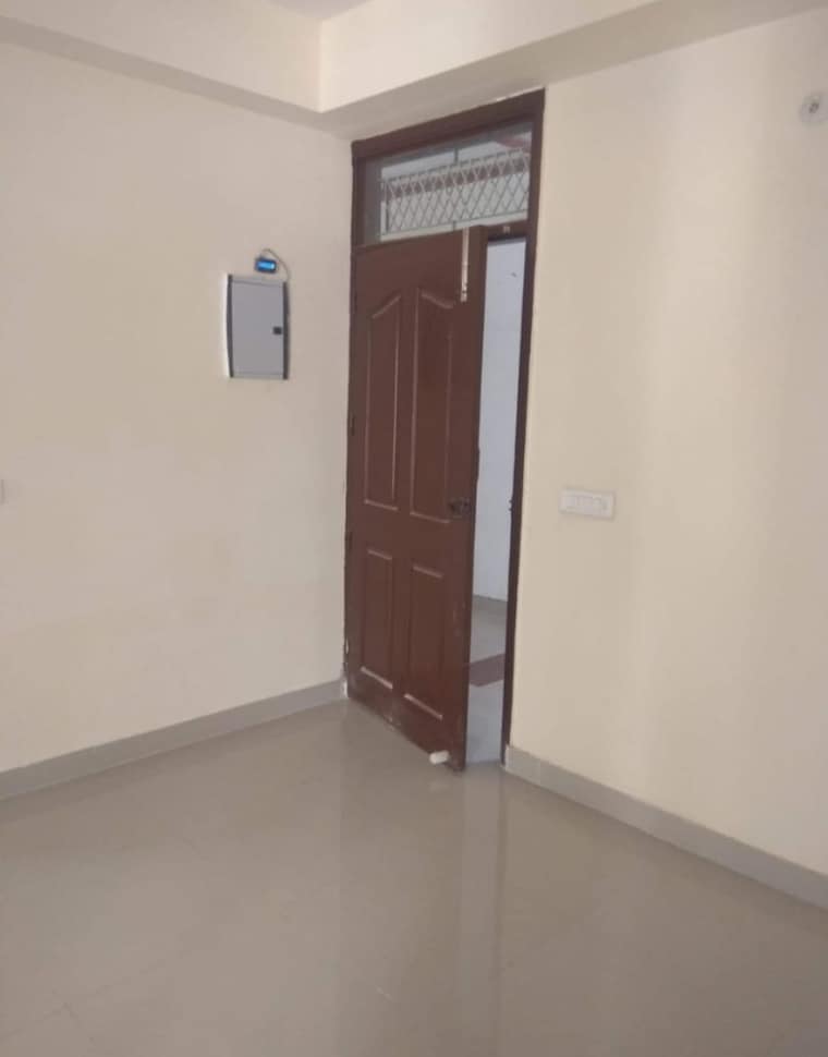 Room, amrapali-golf-homes 2 Bedroom 1100 Sq.Ft. Apartment In Sector 4 Greater Noida Greater Noida 8753968