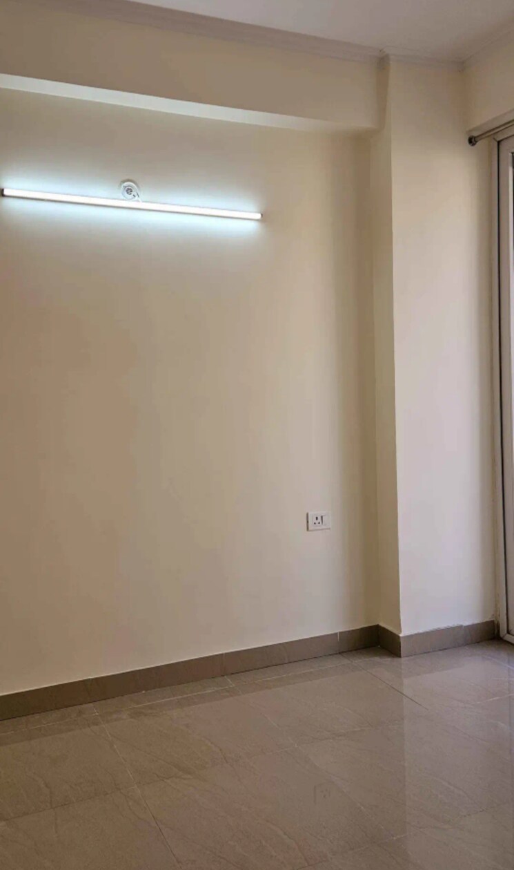 Room, amrapali-golf-homes 3 Bedroom 1595 Sq.Ft. Apartment In Sector 4 Greater Noida Greater Noida 8753977