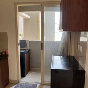 Room in 3 BHK Apartment at Pinnacle Kalpataru, Erandwane – for Sale