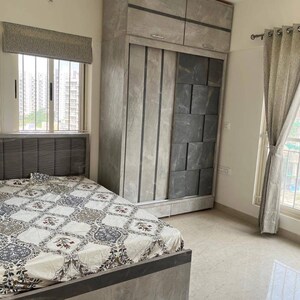 Bedroom in 3 BHK Apartment at Pinnacle Kalpataru, Erandwane – for Sale
