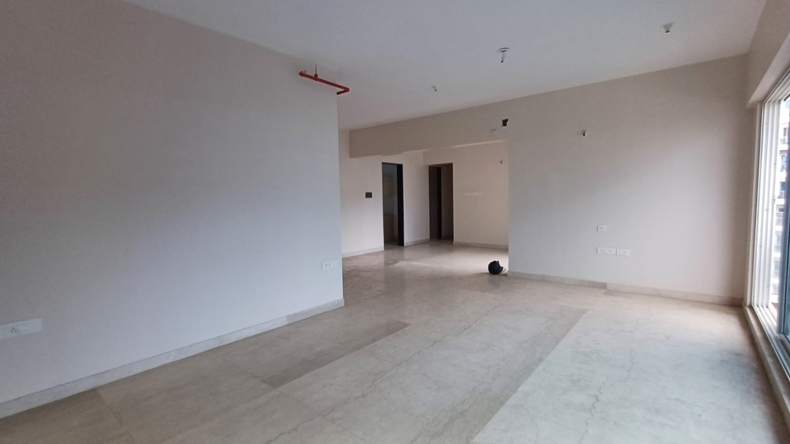 2.5 BHK + Extra Room Apartment For Rent in Sheth Avalon Phase 2