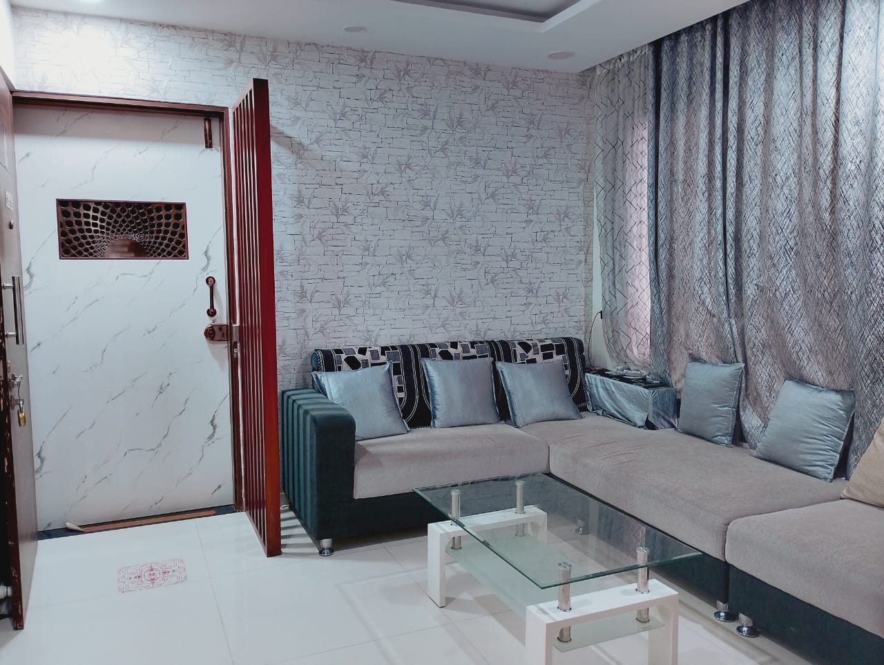 2 BHK + Extra Room Apartment For Rent in Suyog Padmavati Hills